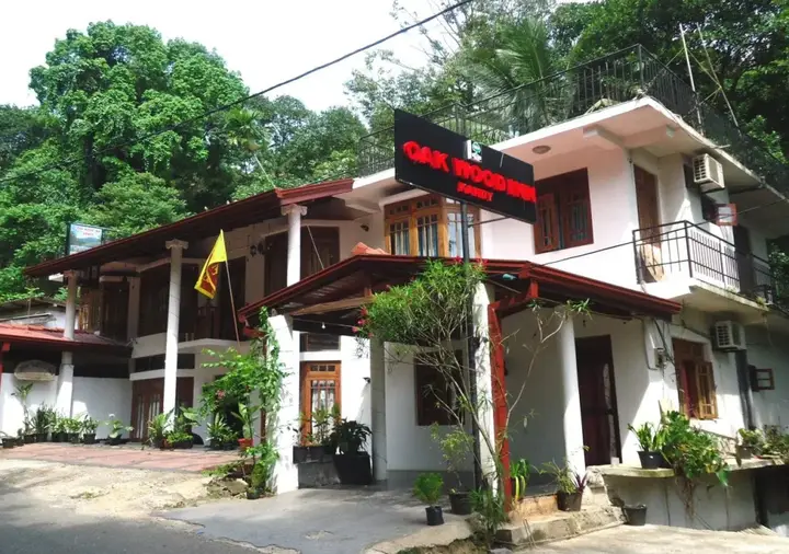 Канди: Oak Wood Inn Kandy