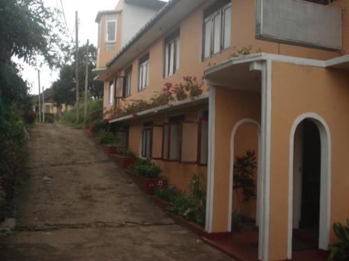 Бандаравела: Mountview Holiday Inn - Bandarawela City