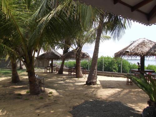 Кандакули: Elesha Lagoon Resort