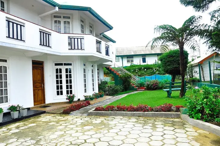 Нувара-Элия: Country Lodge