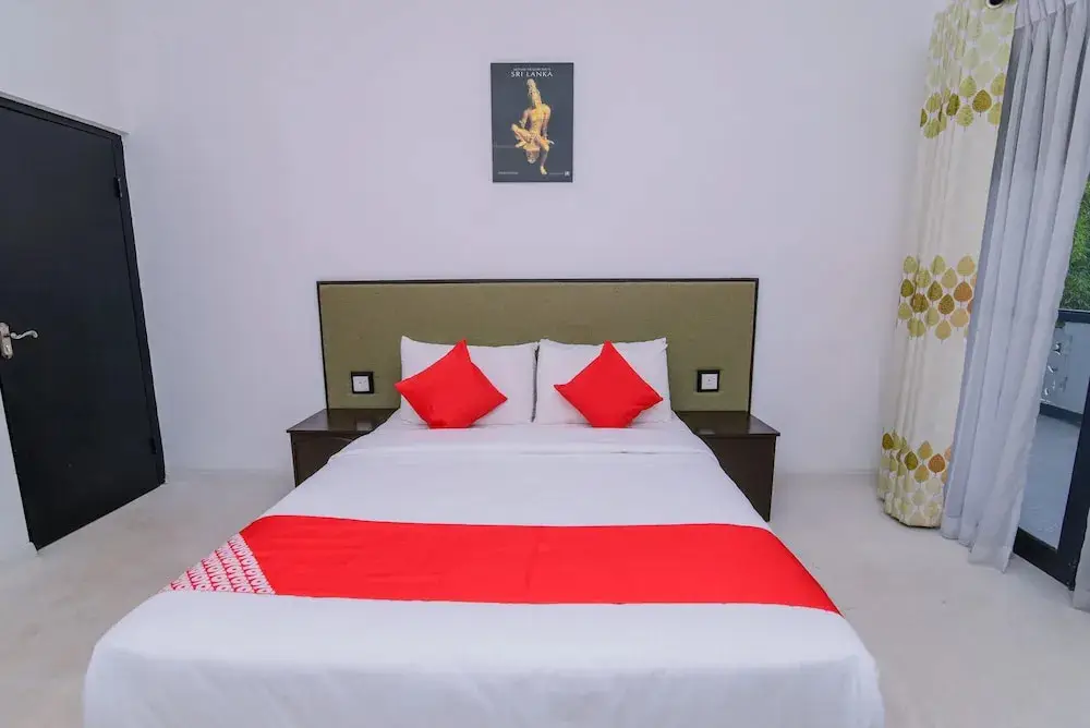 Канди: Hotel Salido by Oyo Rooms