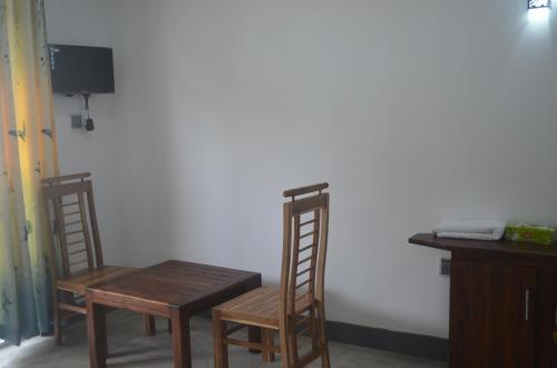 Хиккадува: Vinu Beach Resort