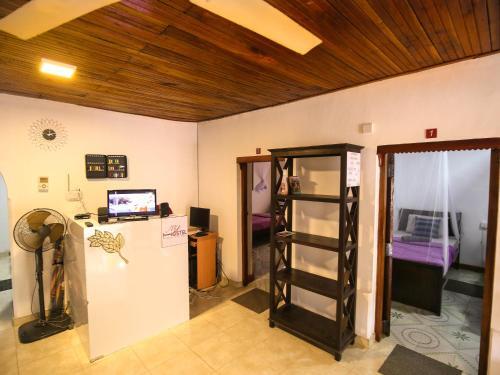 Элла: My Hostel