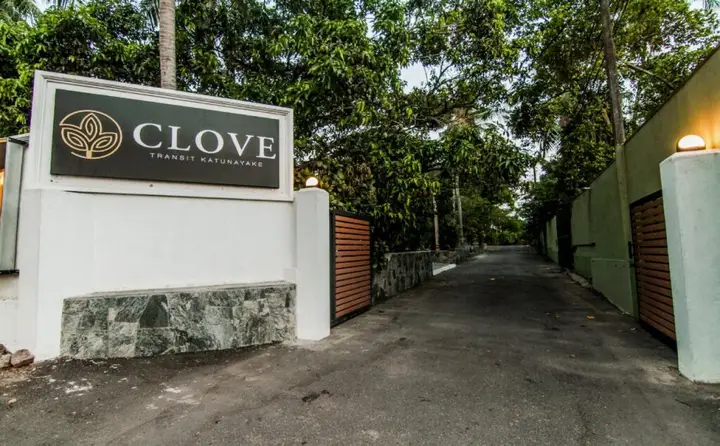 Минувангода: Clove Transit Hotel by OYO Rooms