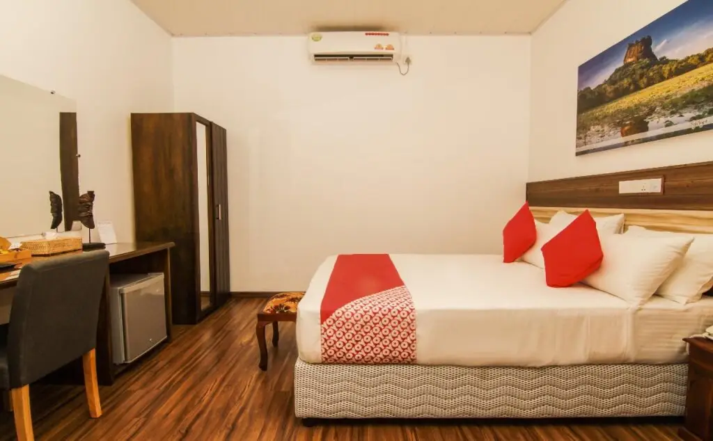 Минувангода: Clove Transit Hotel by OYO Rooms