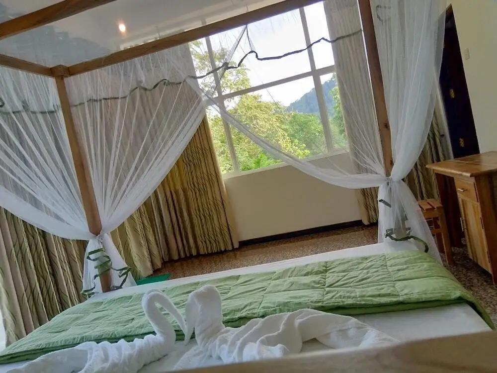 Поддана: Evergreen Villa - Sinharaja