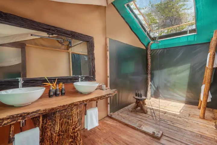 Катарагама: Leopard Safaris Yala
