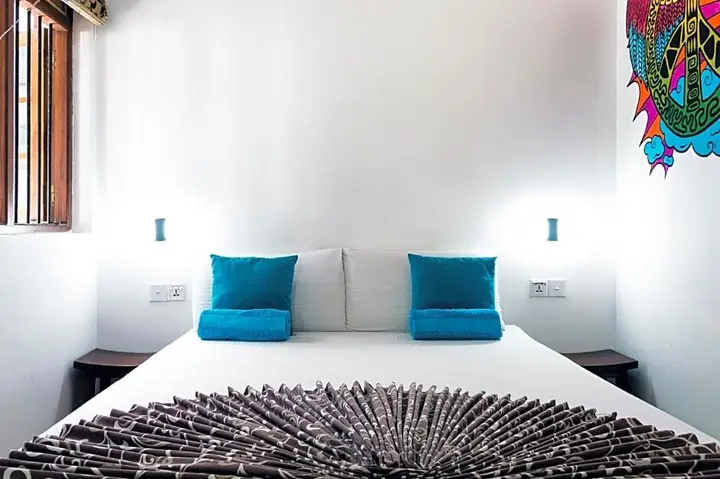 Катунаяке: Hostel First