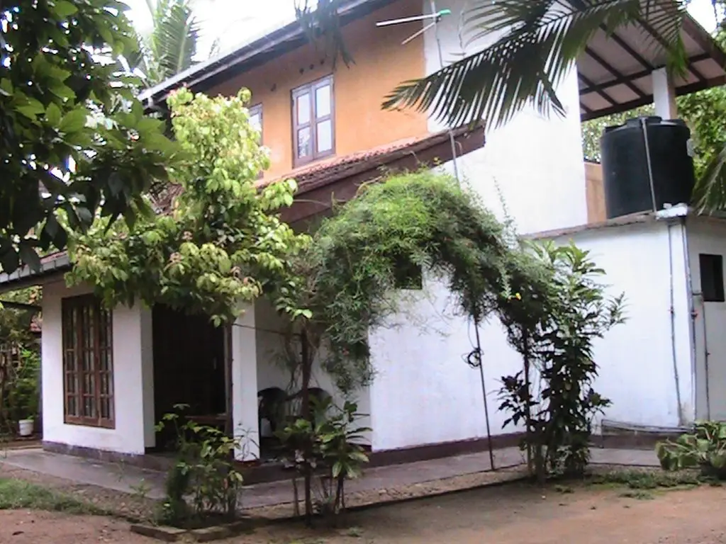 Велигама: Raymond House(Sun Beach House)