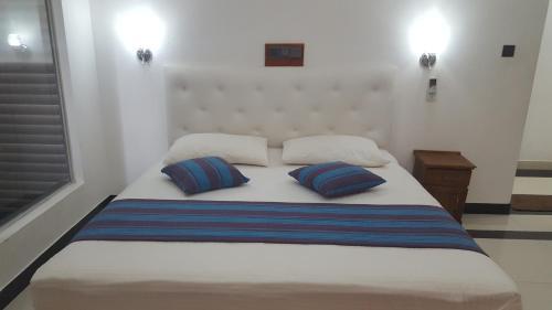 Дамбулла: Popular Holiday Inn