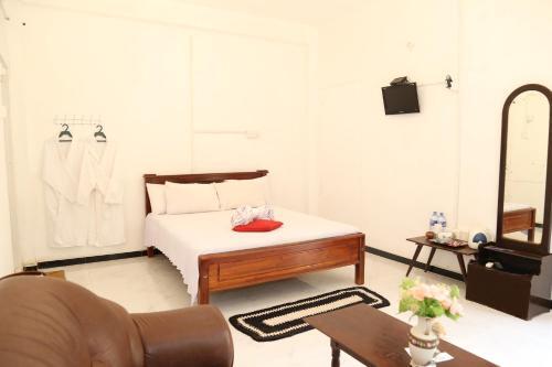 Канди: Manula residence
