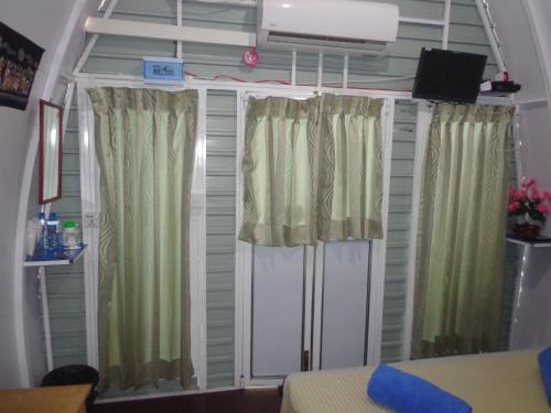 Катунаяке: Airport A4 Chalets