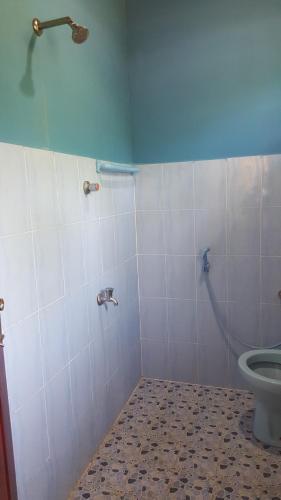 Катарагама: Sri Ramya Holiday Inn