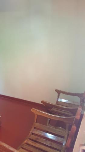 Катарагама: Sri Ramya Holiday Inn