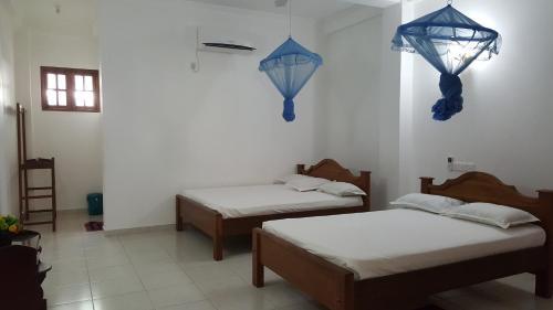 Катарагама: Ruhunu Holiday Inn