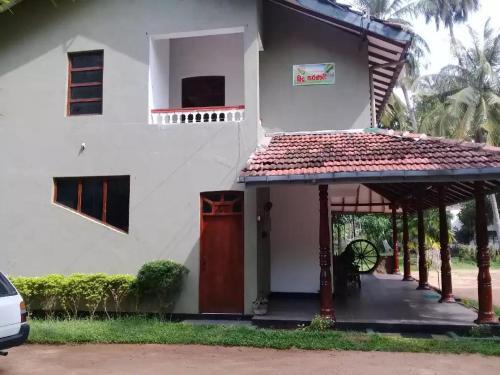 Анурадхапура: Hasini Holyday Bungalow