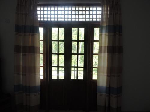Курунегала: Sun House Hotel