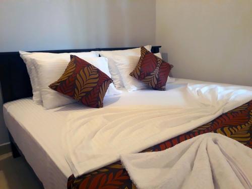 Анурадхапура: A and D Holiday Inn