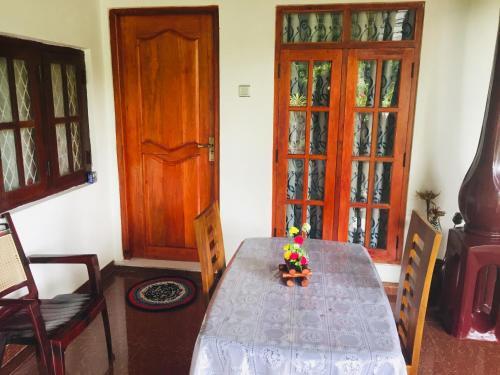 Хингуракгода: Malee Homestay