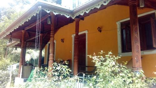 Гинигатена: Hermitage Homestay