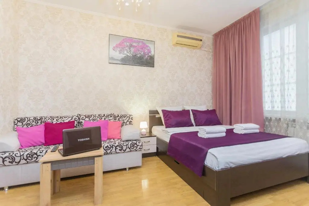 Краснодар: Pyat' Zvyozd V Elitnom Dome Apartments