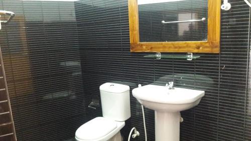 Тимболкетия: Hotel 4U Udawalawe