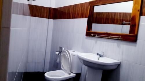 Тимболкетия: Hotel 4U Udawalawe