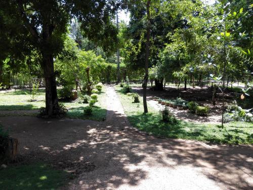 Хингуракгода: VGN Homestay
