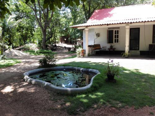 Хингуракгода: VGN Homestay