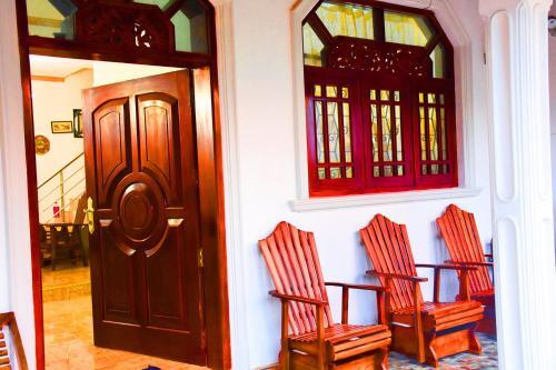 Диквелла: Indunil Homestay