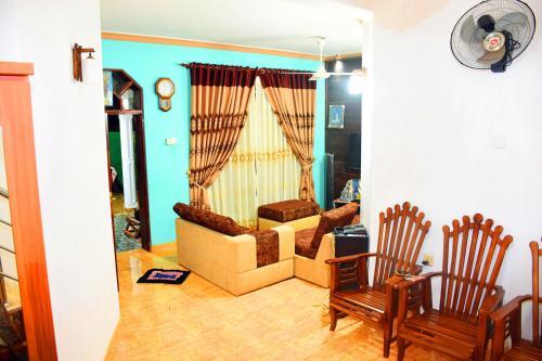 Диквелла: Indunil Homestay