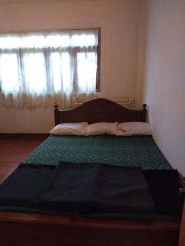Нувара-Элия: dee hostel