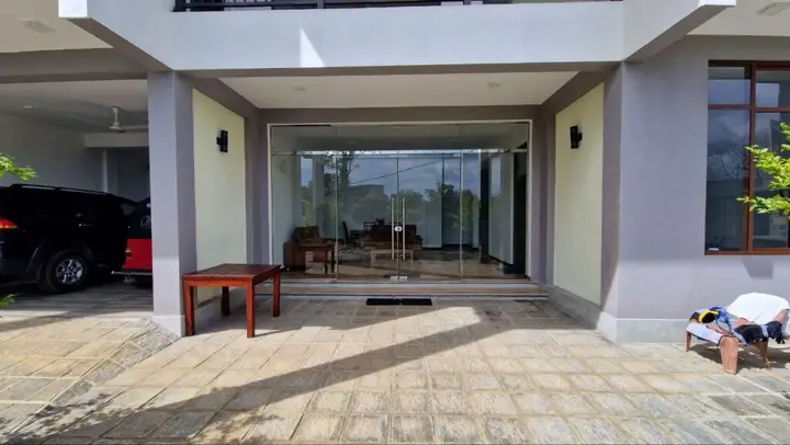 Галле: Villa Four Seasons Galle