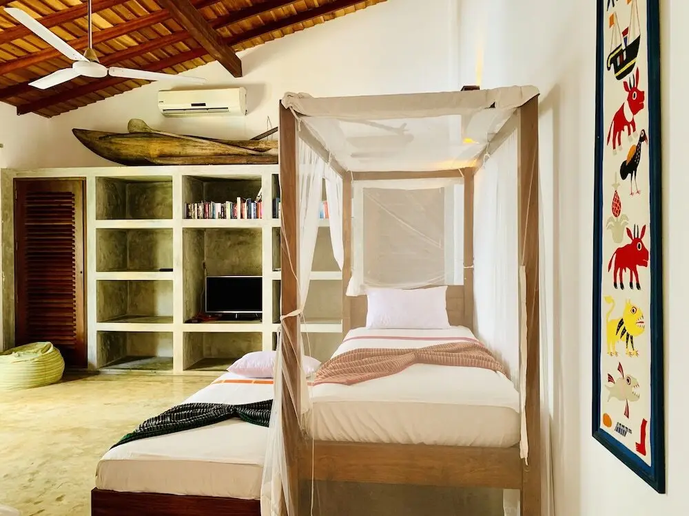 Унаватуна: Thambilli Beach Front Villa
