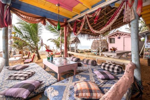 Оваканда: Coco Palm Beach Hostel