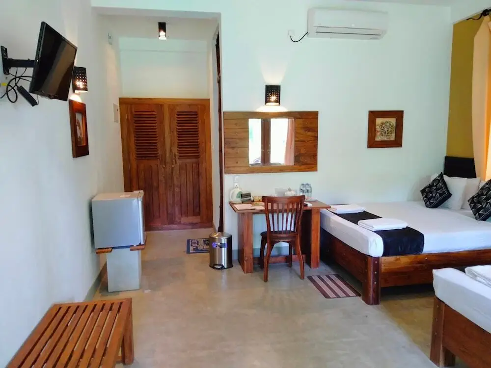 Удавалаве: Nil diya mankada safari lodge