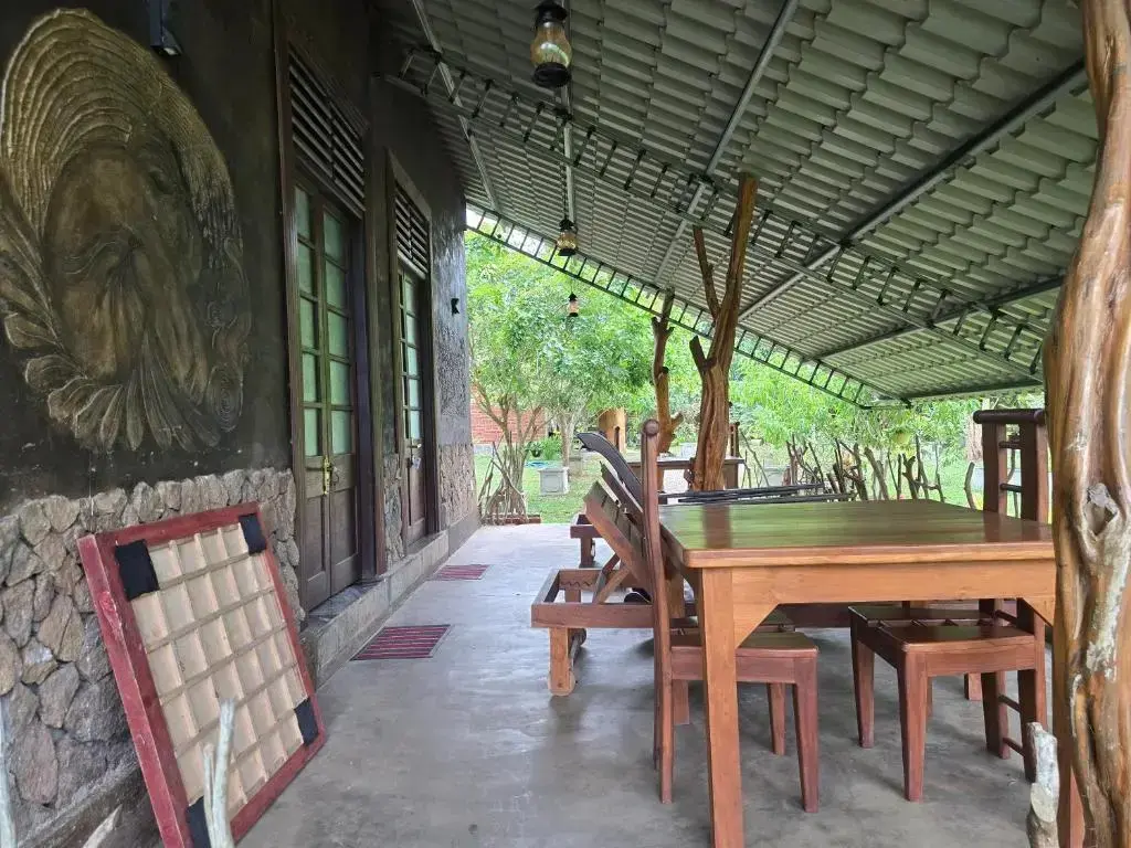 Анурадхапура: Ceylon Resort