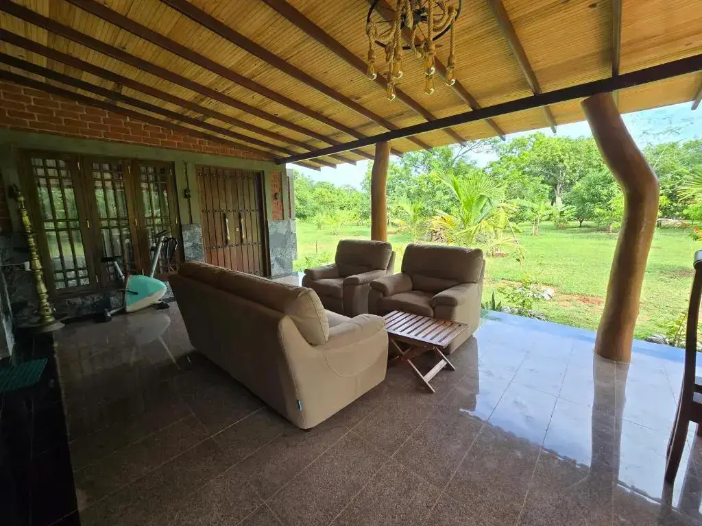 Анурадхапура: Ceylon Resort