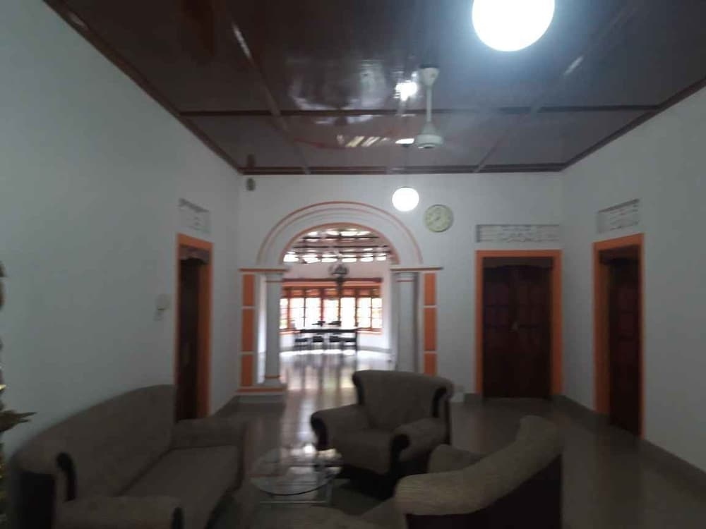 Ратнапура: Contour Heritance Hotel