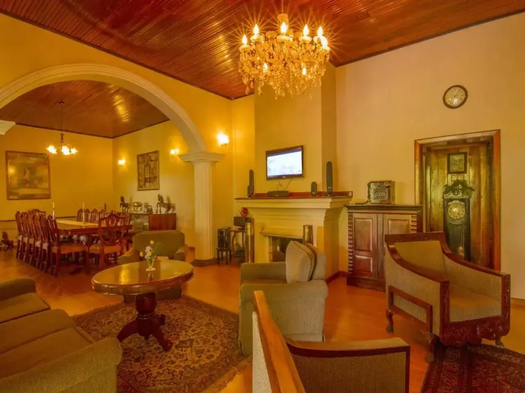 Амбевелла: Cranford Villa