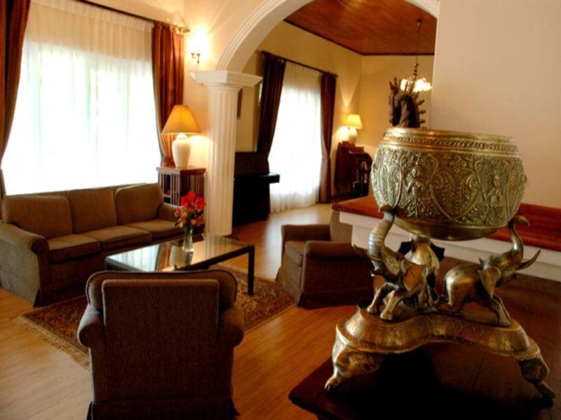 Амбевелла: Cranford Villa