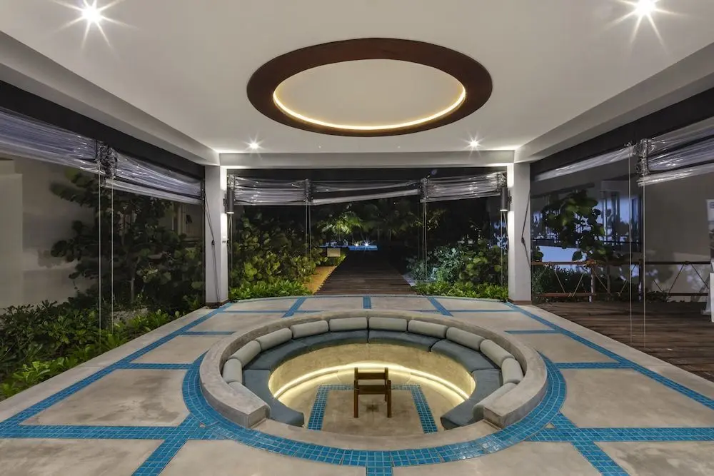 Нилавели: CASAMIA Oceanfront Condo Nilaveli