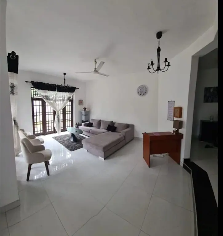 Ваттала: Ja-elas French Touch Entire Villa