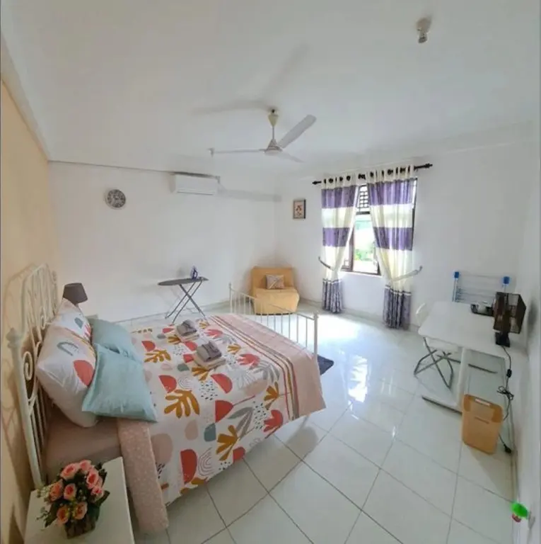 Ваттала: Ja-elas French Touch Entire Villa