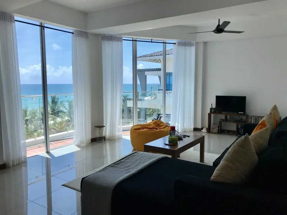 Нилавели: Araliya OceanFront Condos Nilaveli