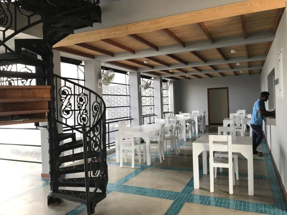 Нилавели: Araliya OceanFront Condos Nilaveli