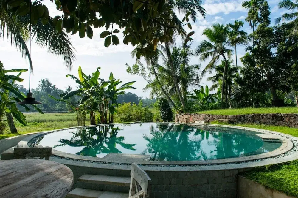 Хинатигала Джанкшен: Romantic Honeymoon Villa Overlooking Rice Fields