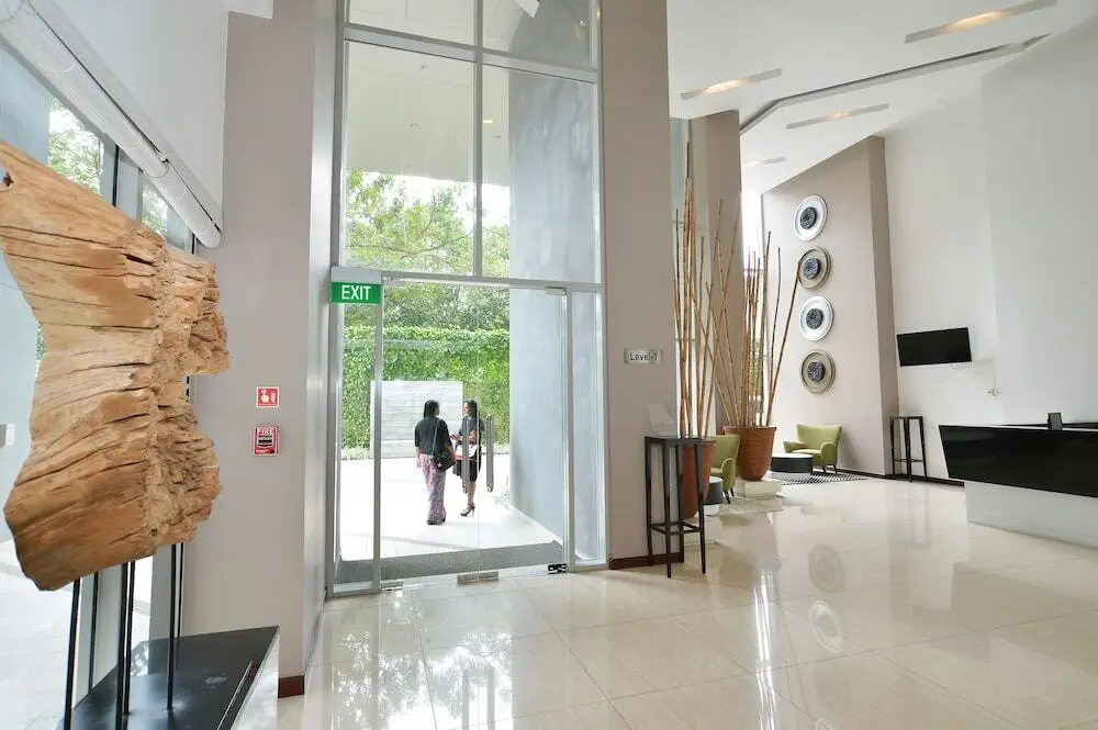 Коломбо: Luxury Apartment