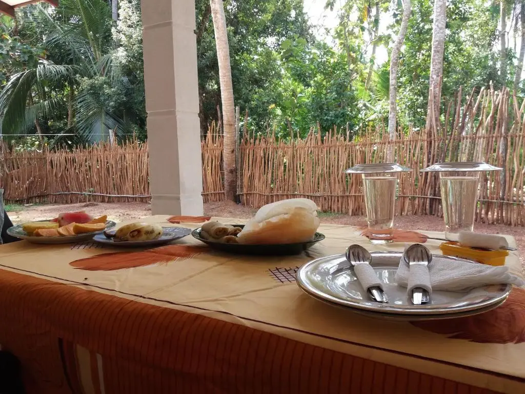 Диквелла: Cashew Villa Hiriketiya
