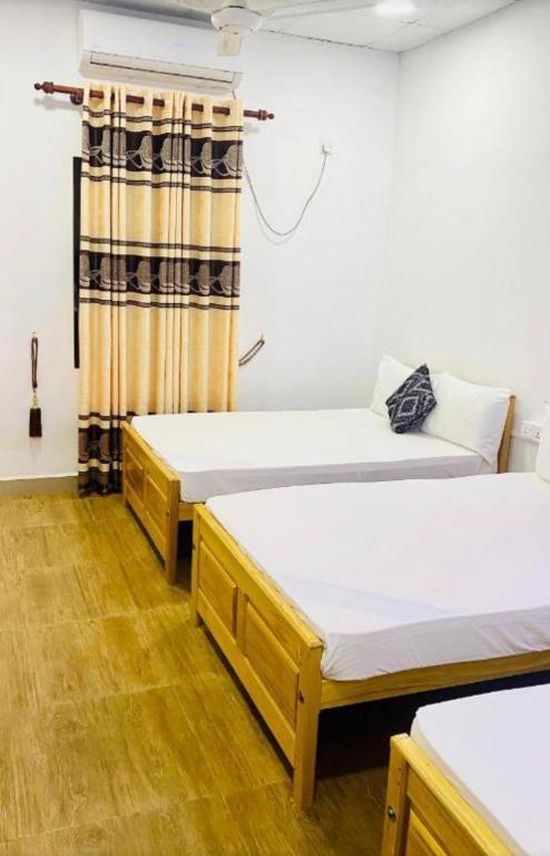 Тринкомали: Hostel Lali beach villa
